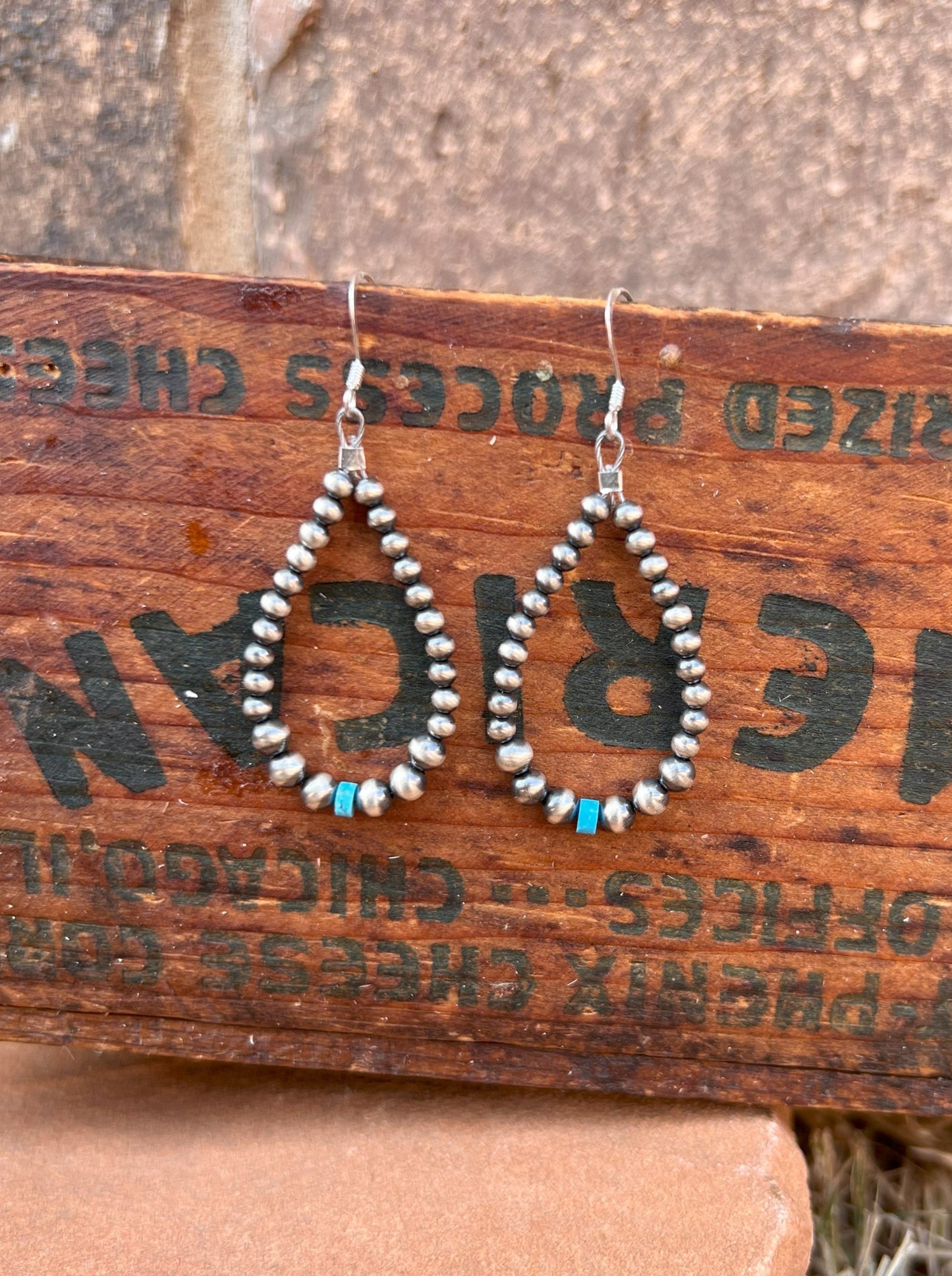 Sterling Silver Pearl & Kingman Turquoise Earring 2
