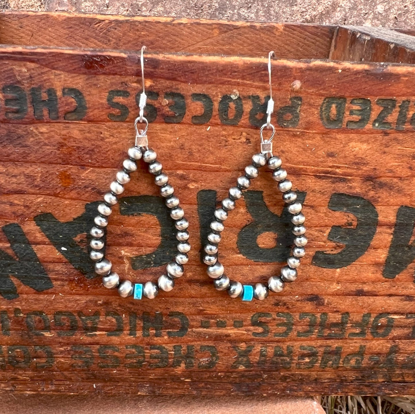 Sterling Silver Pearl & Kingman Turquoise Earring 2