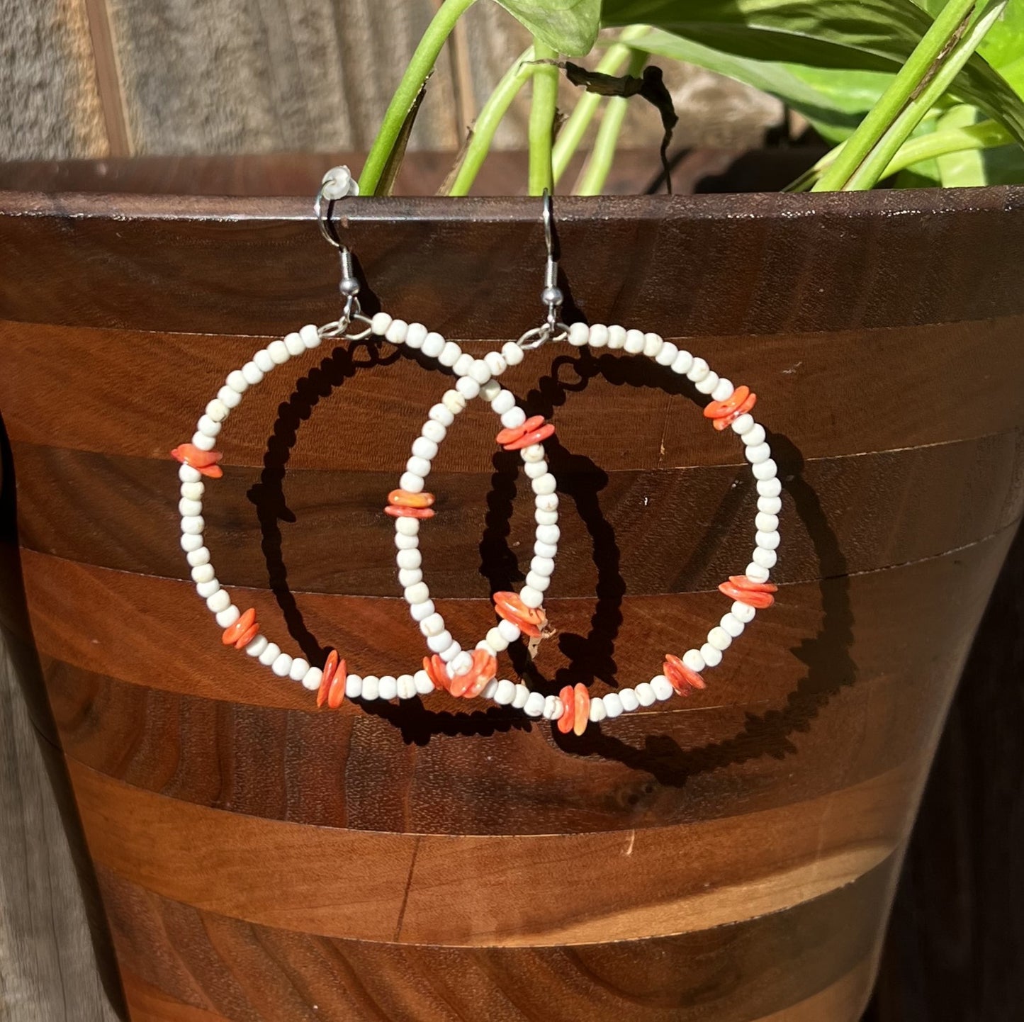 Red Spiny Oyster Spines & Magnesite Hoops